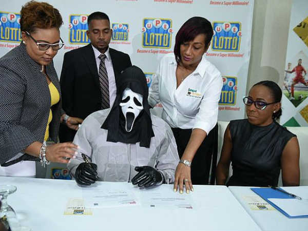 किसी के साथ शेयर नहीं करना चाहते 