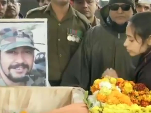 आखिरी बार फ्लाइंग किस आखिरी बार फ्लाइंग किस