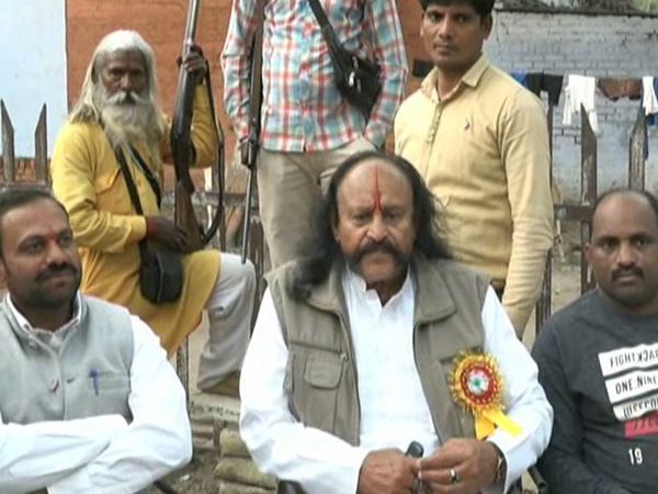 राजनीति के सवाल पर क्या बोले मलखान सिंह राजनीति के सवाल पर क्या बोले मलखान सिंह