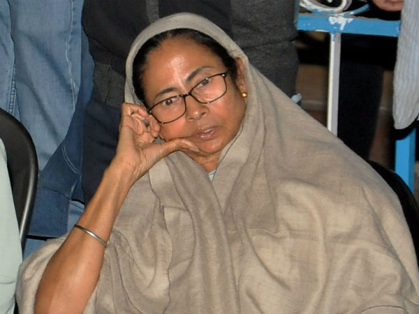 ममता सरकार ने किया SIT का गठन