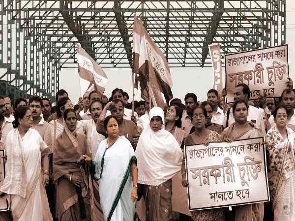 24 अगस्त 2008 को धरने पर ममता