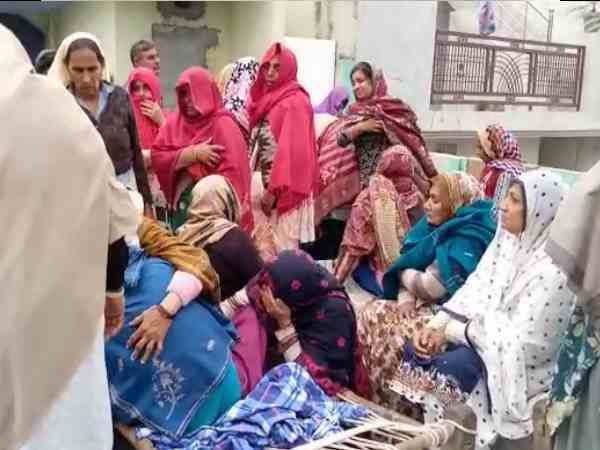 पाकिस्तान से लेना है बदला