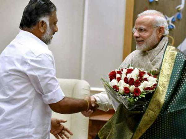 बीजेपी के साथ गठबंधन पर क्या बोले पार्टी के नेता बीजेपी के साथ गठबंधन पर क्या बोले पार्टी के नेता