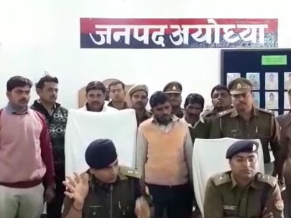 शादी का दबाव बना रही थी महिला