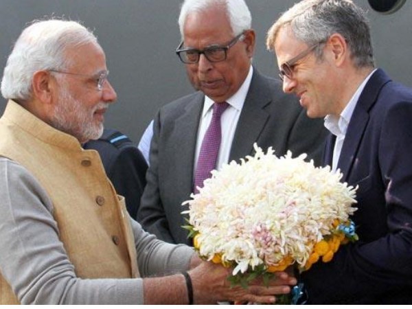 Omar Abdullah thanks PM Modi for speaking against attacks on Kashmiris Omar Abdullah thanks PM Modi for speaking against attacks on Kashmiris