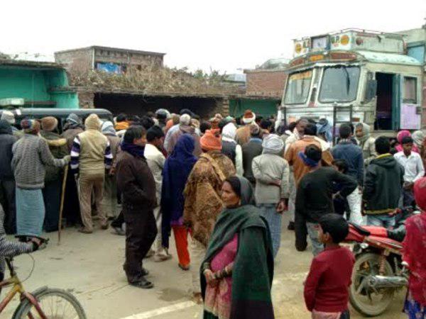 Three years boy crushed by truck Three years boy crushed by truck