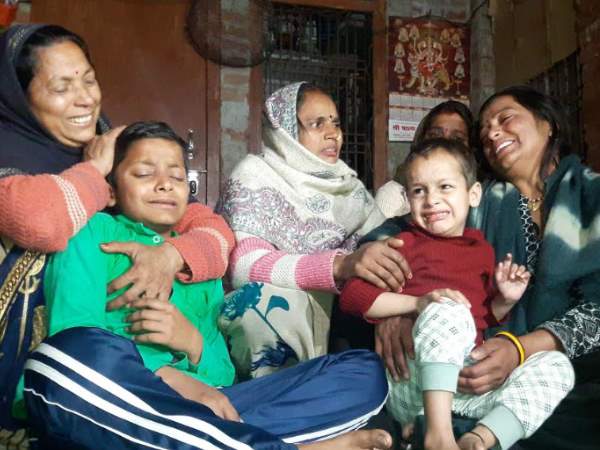 परिवार में कोहराम, पत्नी-बच्चों का रो-रोकर बुरा हाल