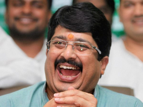 राजा भैया की सियासी पारी 