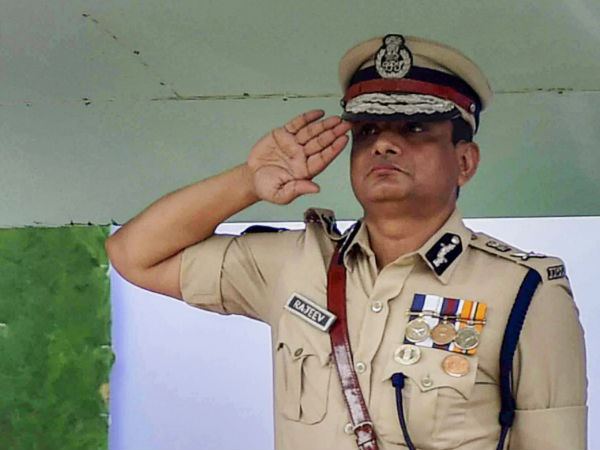 क्यों हिरासत में लिए गए राजीव कुमार?