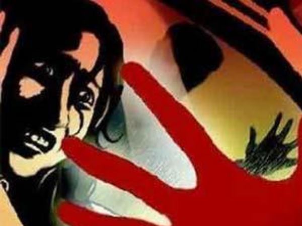 रेप के बाद आरोपियों ने गले पर किया था वार