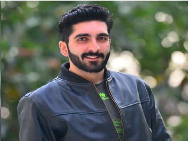 पुणे में कश्मीरी पत्रकार की पिटाई पुणे में कश्मीरी पत्रकार की पिटाई