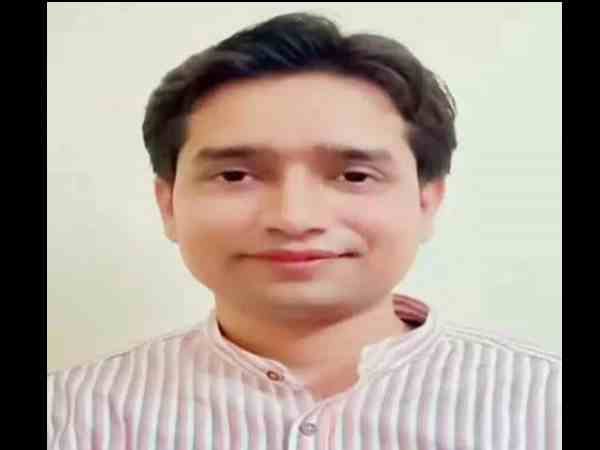 प्राइवेट सेक्टर छोड़कर करने लगे तैयारी 