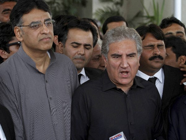 मैं यकीन दिलाता हूं कि आपका पायलट पूरी तरह से सुरक्षित हैं