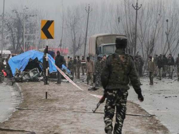 लगातार हो रहे विरोध प्रदर्शन