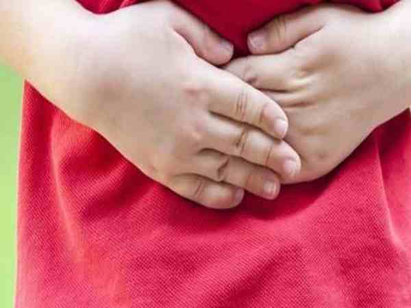 लिफ्ट में की जबरदस्ती लिफ्ट में की जबरदस्ती