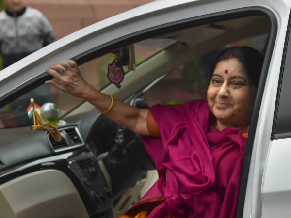 पद संभालते ही सबसे बड़ी चुनौती पद संभालते ही सबसे बड़ी चुनौती