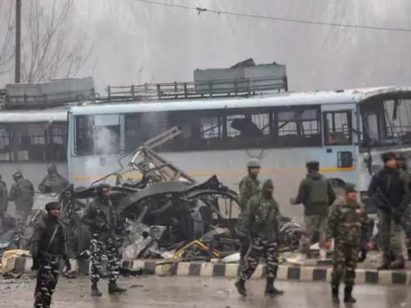 यूपी के 12 जवान शहीद