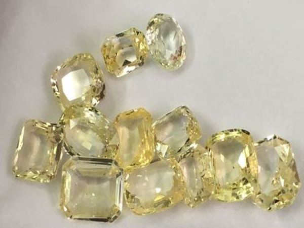 पुखराज धारण करने से होगा धन लाभ 