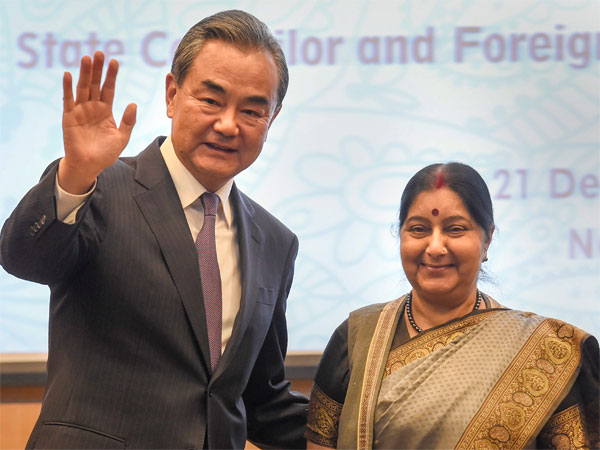 सुषमा के साथ वांग से बुधवार को की थी बात