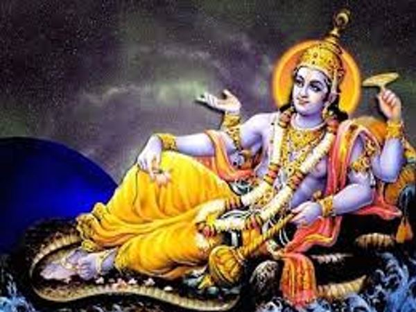 भगवान विष्णु को लगाएं केसर