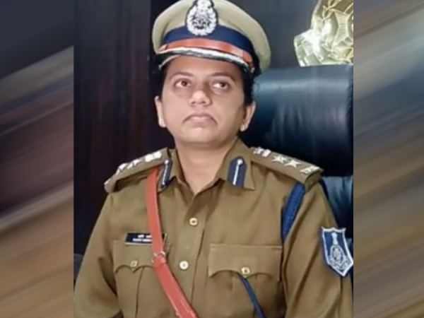 चर्चा में रहती हैं आईएएस बी चंद्रकला