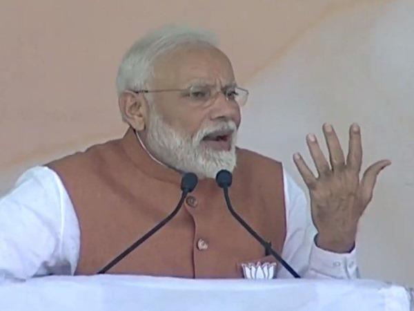 मोदी का सपा-बसपा-रालोद पर निशाना 