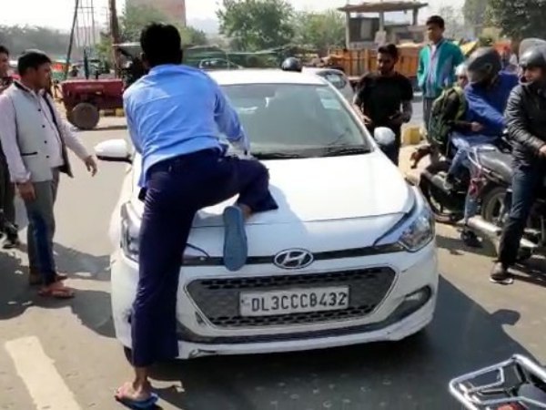 वीडियो सोशल मीडिया पर वायरल