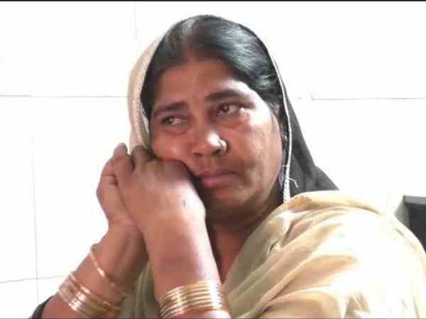 मां ने दर्ज कराई रिपोर्ट