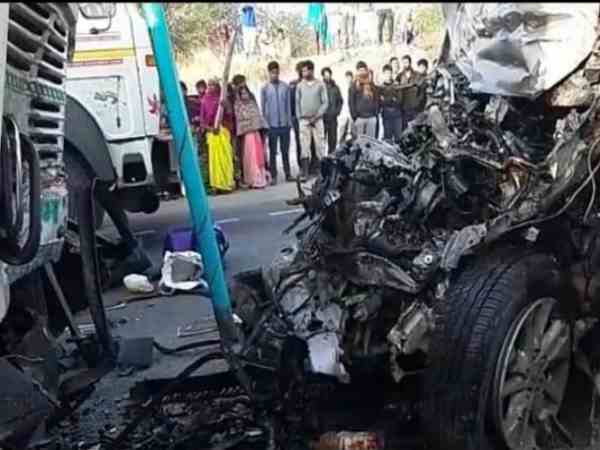 3 बच्चों समेत 10 की मौत