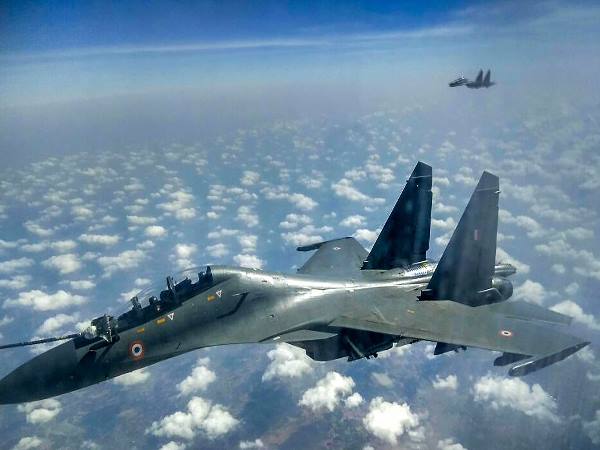 'छद्म उदारवादियों के दोहरे स्टैंडर्ड'