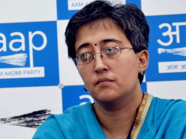 आतिशी ने लगाया आरोप