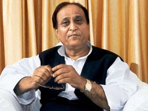 पीएम मोदी पर कसा तंज