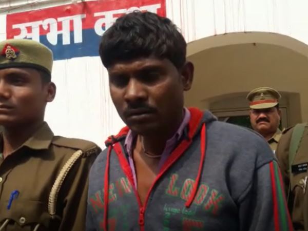 बहला-फुसलाकर साथ ले गया बाराती