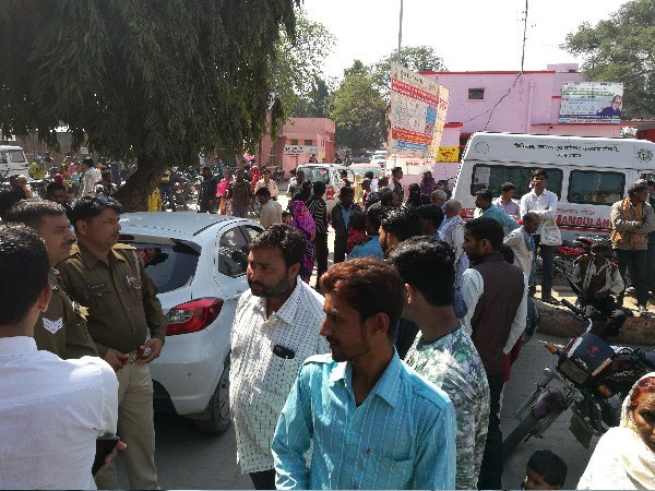 bjp leader attacked by criminals in bahraich bjp leader attacked by criminals in bahraich