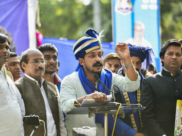 सहारनपुर हिंसा से चर्चा में आए थे चंद्रशेखर