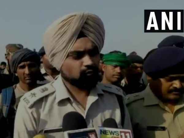 मदद करने वालों की जांच कर रही है पुलिस