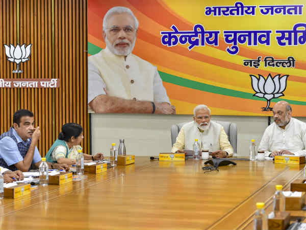 दलित समीकरण को साधने का चैलेंज