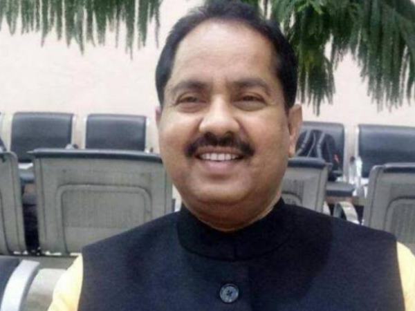 BJP MLA Shyam Bihari Lal loses temper viral video BJP MLA Shyam Bihari Lal loses temper viral video