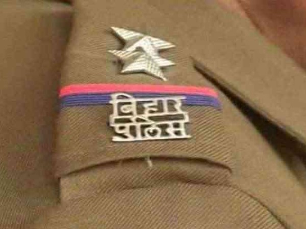 ग्रामीणों ने शव रखकर आठ घंटे लगाया जाम