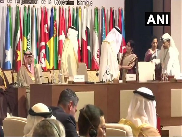 यूएई सरकार ने भारत को आमंत्रित किया था यूएई सरकार ने भारत को आमंत्रित किया था