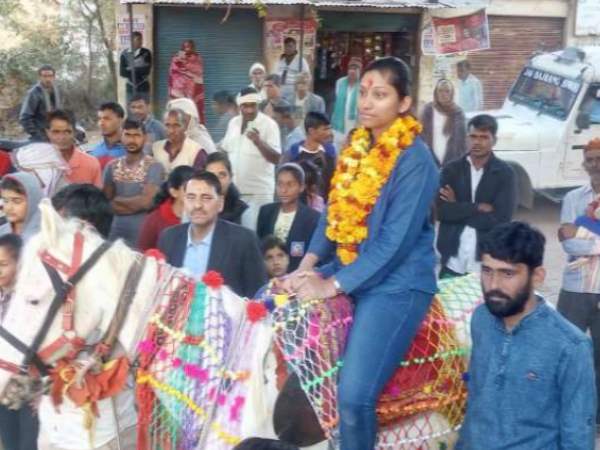 फाइटर पायलट प्रिया शर्मा