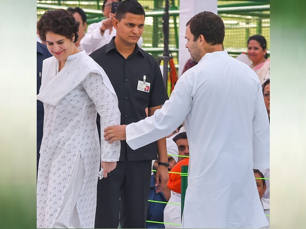 प्रियंका, राहुल के अलावा ये नेता आएंगे गुजरात प्रियंका, राहुल के अलावा ये नेता आएंगे गुजरात