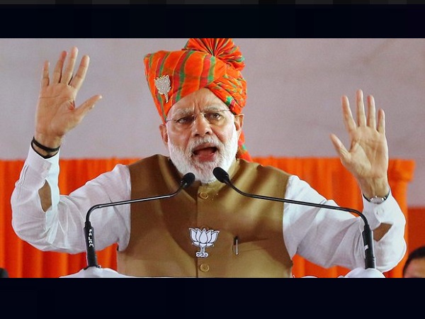 वाराणसी में मोदी ने वाहनों पर 5.05 लाख खर्चे वाराणसी में मोदी ने वाहनों पर 5.05 लाख खर्चे