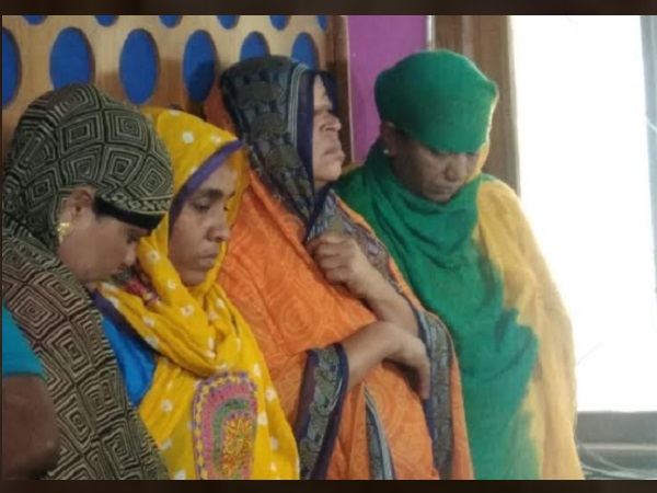 rajkot police busted women robbers gang, those targets lonely old men rajkot police busted women robbers gang, those targets lonely old men