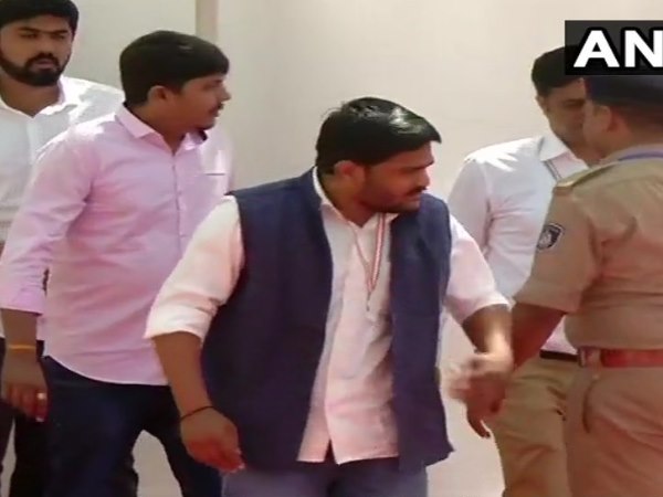 अहमदाबाद में कांग्रेस कार्यसमिति की बैठक 