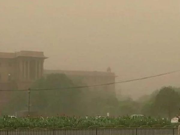 clouds in delhi ncr, it may rain in evening clouds in delhi ncr, it may rain in evening