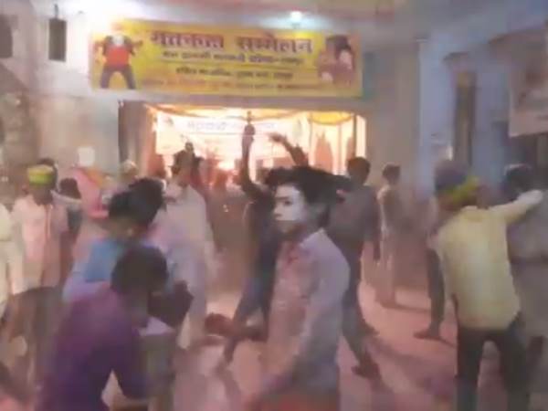 रामपुर में होली के रंग