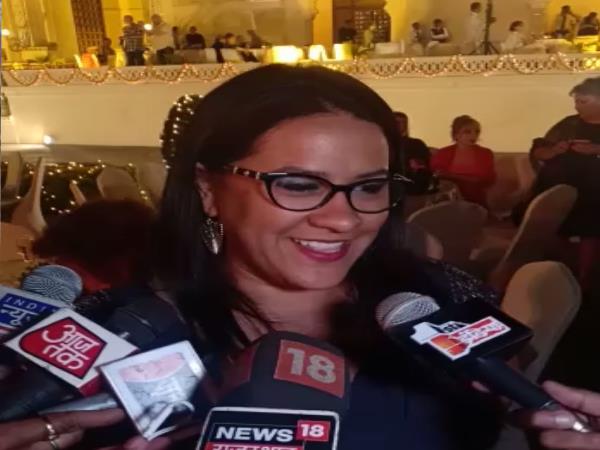 holi festival celebration in city palace udaipur rajasthan