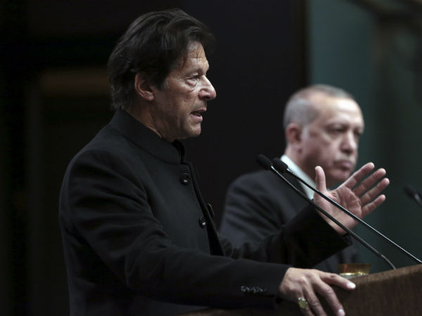 सभी ने छोड़ा पाकिस्‍तान का साथ 