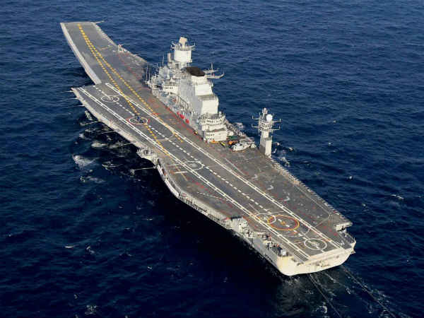 नेवी हाई अलर्ट पर 